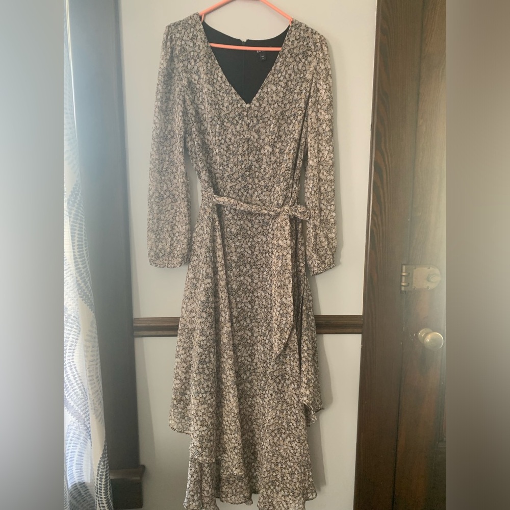 Express Floral dress Size Medium